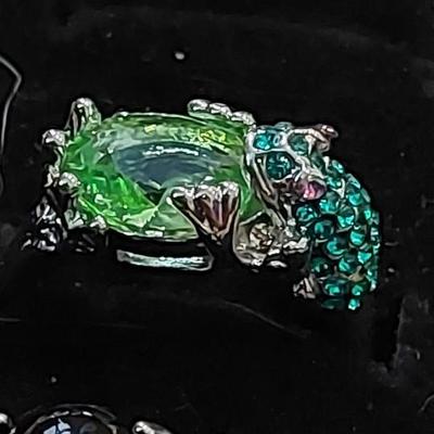 Frog Fashion Ring Size 7