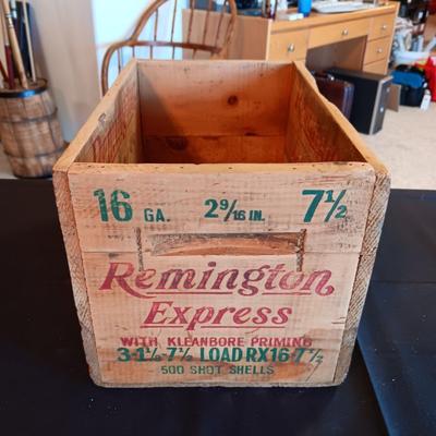 REMINGTON EXPRESS WOODEN AMMO BOX