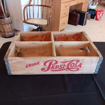 SECTIONED WOODEN PEPSI-COLA CRATE