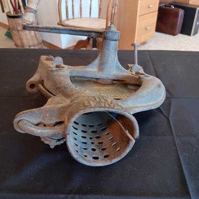 "NEVER FAIL" CORN SHELLER BY ROOT-HEATH