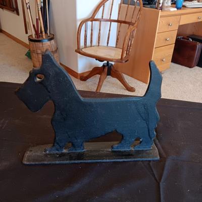 CAST IRON SCOTTY DOG DOORSTOP
