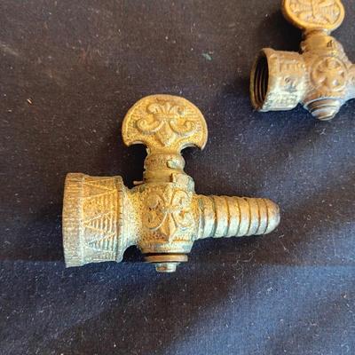 ANTIQUE ORNATE GAS LAMP BRASS VALVES