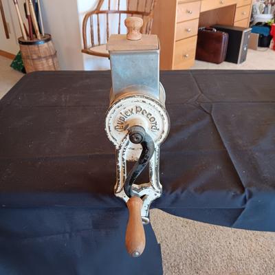 DUPLEX RECORD CAST IRON FOOD OR NUT GRINDER