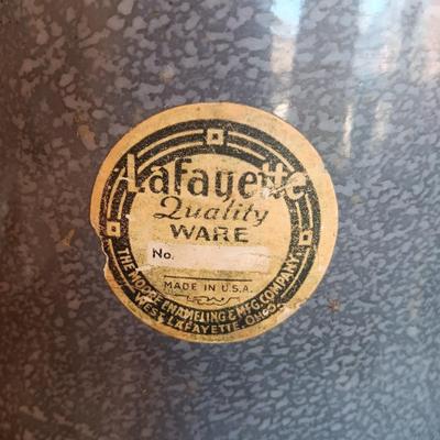 VINTAGE KITCHEN ITEMS