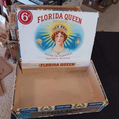 A COLLECTION OF CIGAR BOXES