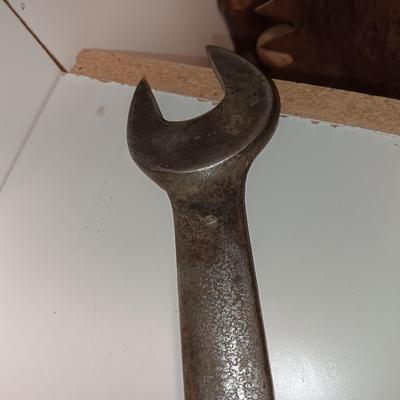 LONG JOHN DEERE COMBINATION WRENCH
