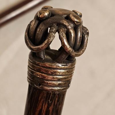 Black Lacquer Walking Stick & More (BD-JS)