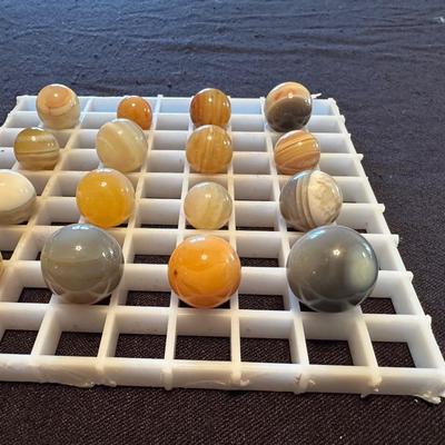 MOSTLY BANDED AGATE MARBLES