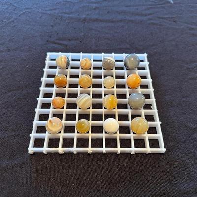 MOSTLY BANDED AGATE MARBLES