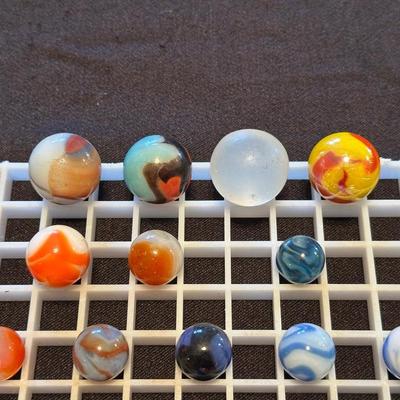 ASSORTMENT OF VINTAGE COLLECTIBLE MARBLES (2)