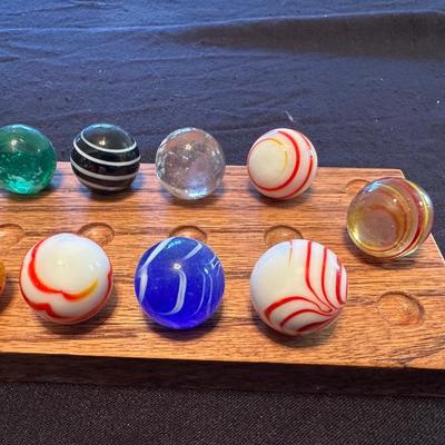 COLLECTIBLE MARBLES (5)