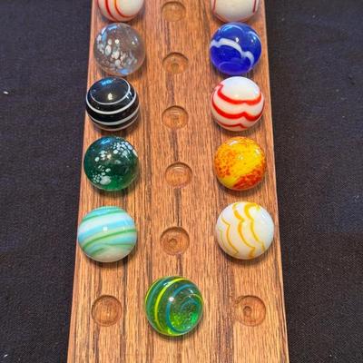 COLLECTIBLE MARBLES (5)