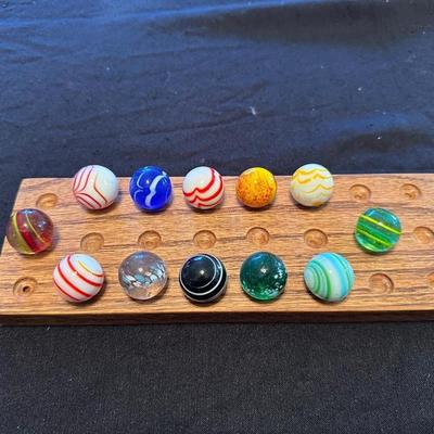 COLLECTIBLE MARBLES (5)