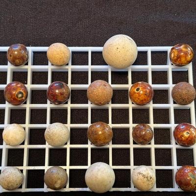 COLLECTIBLE MARBLES (6)