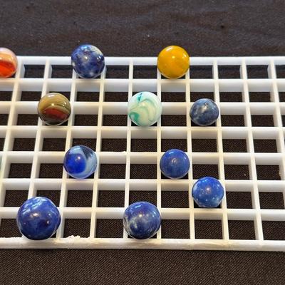 COLLECTIBLE MARBLES (7)