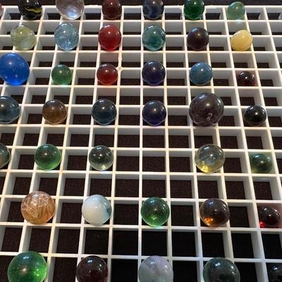 COLLECTIBLE MARBLES (9)