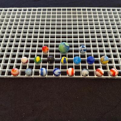 COLLECTIBLE MARBLES (10)