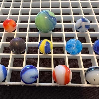 COLLECTIBLE MARBLES (10)