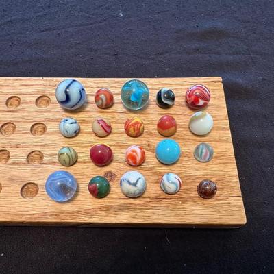 COLLECTIBLE MARBLES (12)