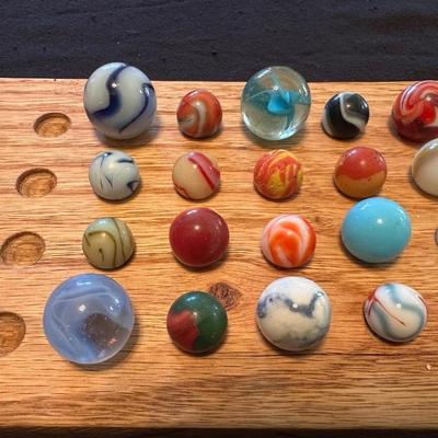 COLLECTIBLE MARBLES (12)