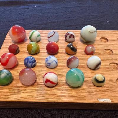 COLLECTIBLE MARBLES (13)