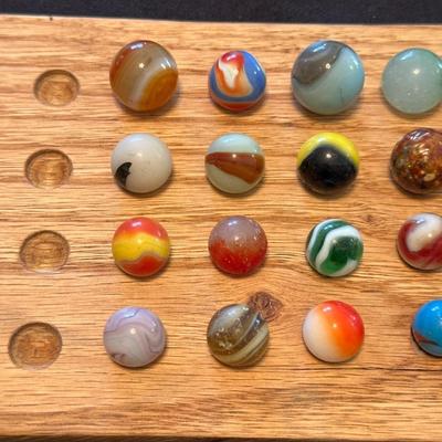 COLLECTIBLE MARBLES (14)