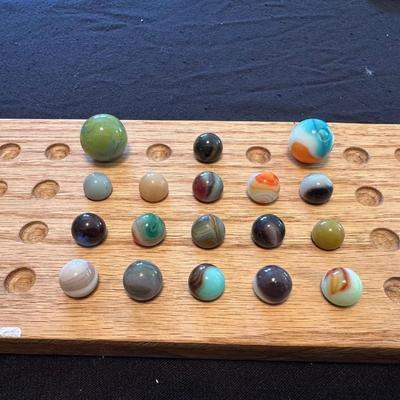 COLLECTIBLE MARBLES (15)