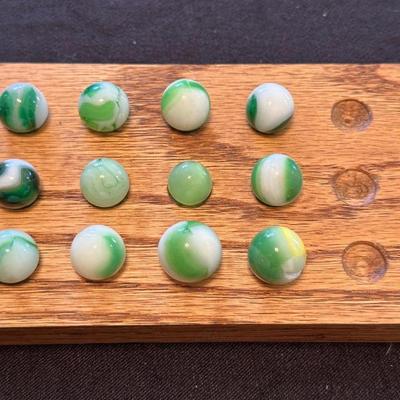 COLLECTIBLE MARBLES (18)