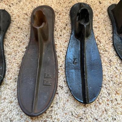 VINTAGE CAST IRON COBBLERS SHOE ANVILS