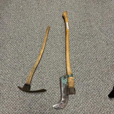 BRUSH HOOK TOOL AND AN ADZE