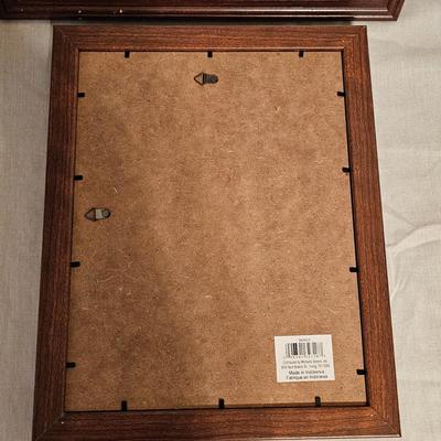 Assortment of Modern Wood Look Frames (BD-JS)