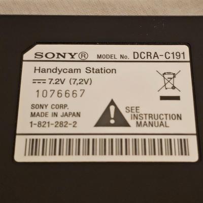 Sony HDR-CX7 Digital Handycam & Accessories (BD-JS)