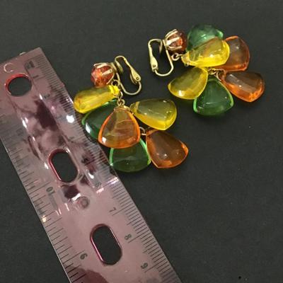 Vintage multi colored faux glass clip on dingle earrings