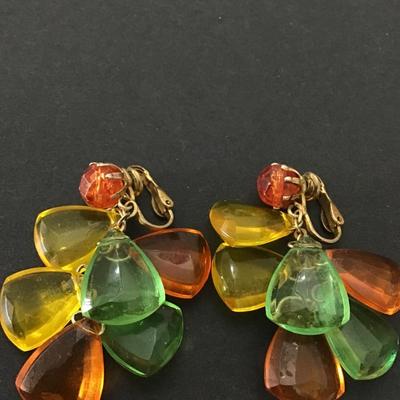 Vintage multi colored faux glass clip on dingle earrings