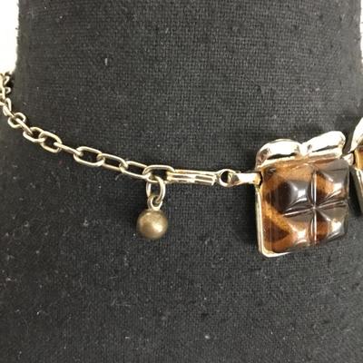 Vintage, Silver toned lucite type necklace