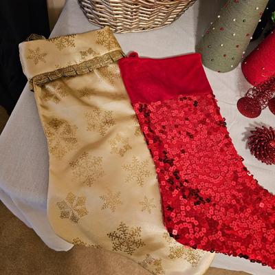 Christmas Tabletop Decor & More (BD-JS)