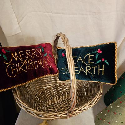 Christmas Tabletop Decor & More (BD-JS)