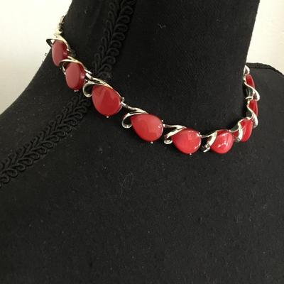 Vintage, silver, toned, cranberry thermal set necklace