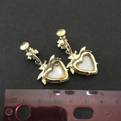 Vintage, gold, toned pearl white thermal set heart screw back earrings