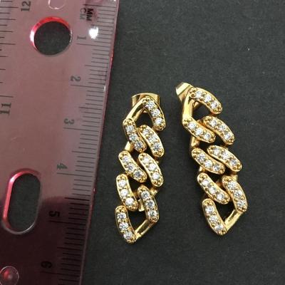 Beautiful gold tone, crystal rhinestone chain link, dangle earrings
