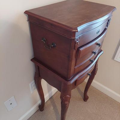 Small Wooden Jewelry Armoire (PB-BBL)