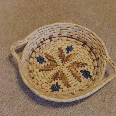 Variety of Baskets Incl Longaberger (PB-BBL)