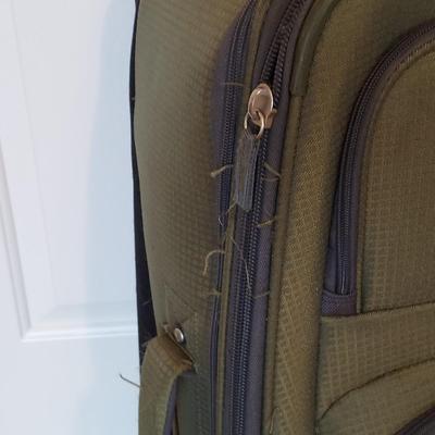 High Sierra Suitcase w/ Eddie Bauer Backpack (PB-BBL)