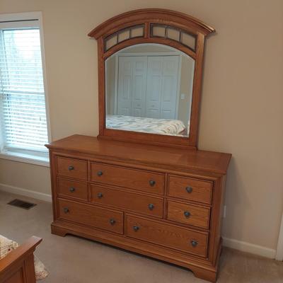 Liberty Furniture Oak Ridge Dresser w/ Mirror (PB-BBL)