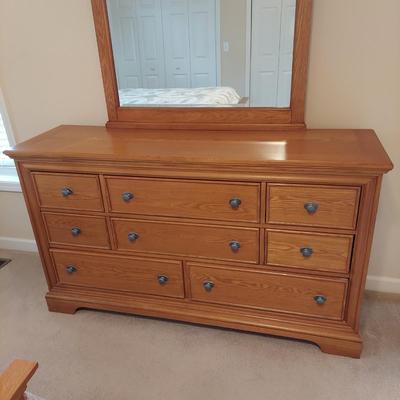 Liberty Furniture Oak Ridge Dresser w/ Mirror (PB-BBL)
