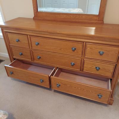 Liberty Furniture Oak Ridge Dresser w/ Mirror (PB-BBL)