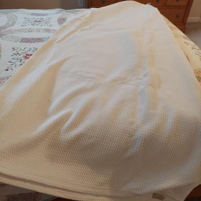 Variety of Queen Bedding (PB-BBL)