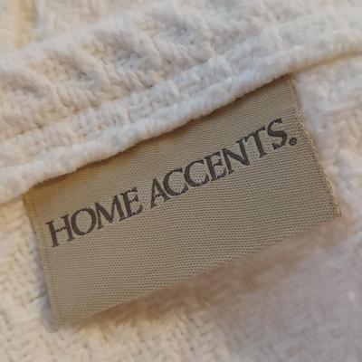 Variety of Queen Bedding (PB-BBL)