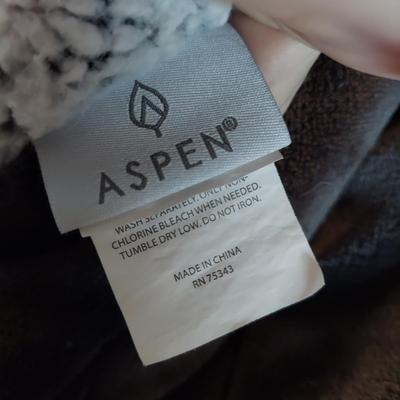 Blankets by LL Bean & More (PB-BBL)