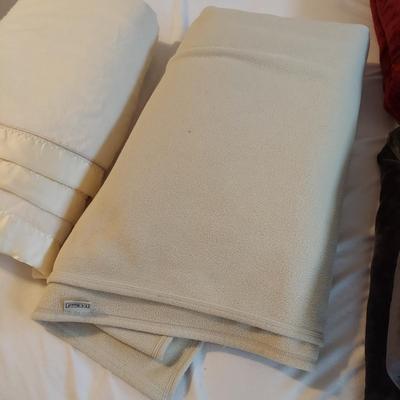 Blankets by LL Bean & More (PB-BBL)